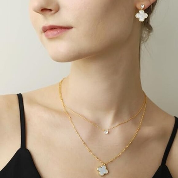 Women's 14K Gold White Onyx Acrylic Leaf Clover Luxury Dainty Stud Earrings - Picture 5 of 5